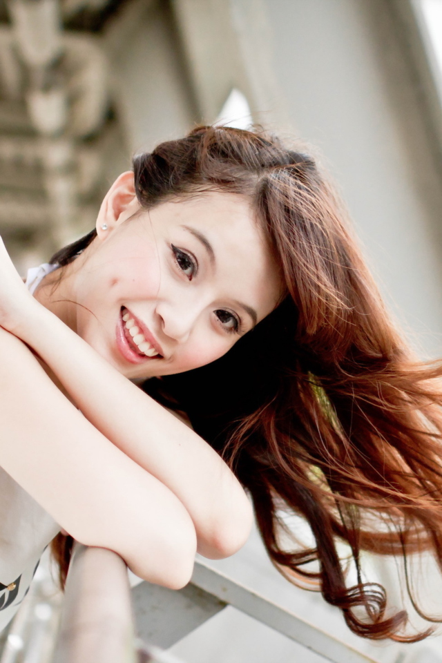 Das Asian Girl Pretty Smile Wallpaper 640x960