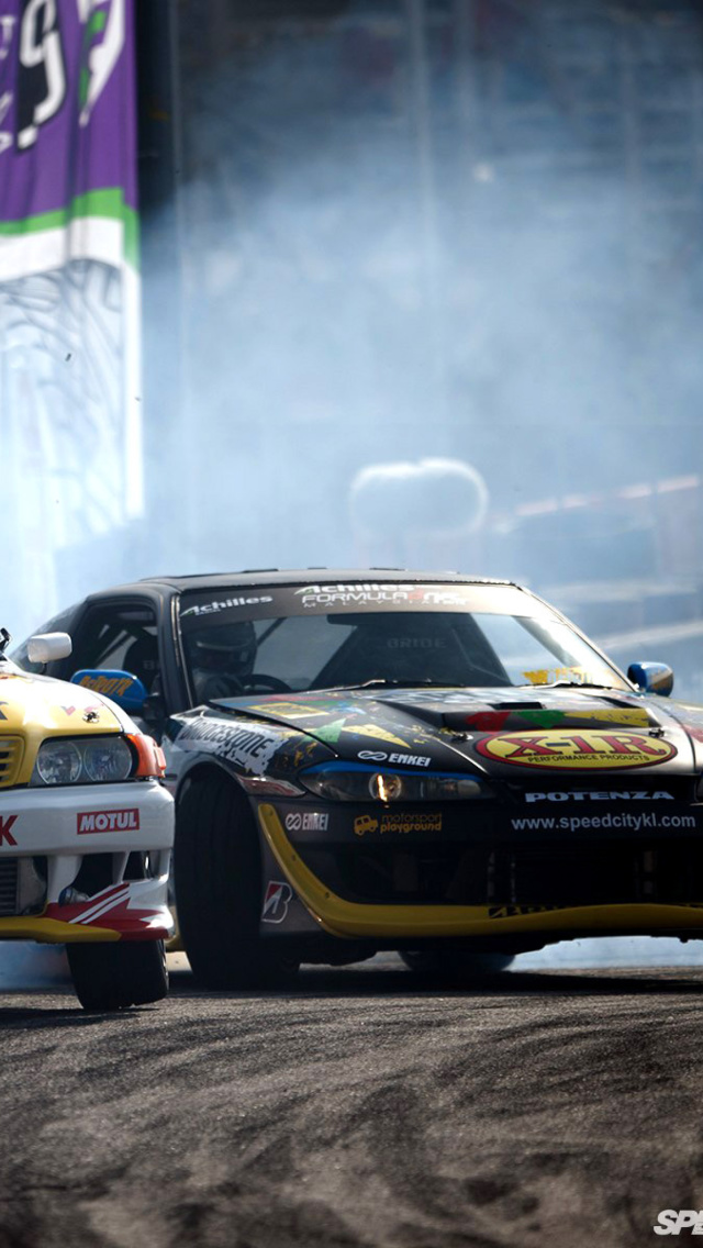 Drifting Competition wallpaper 640x1136