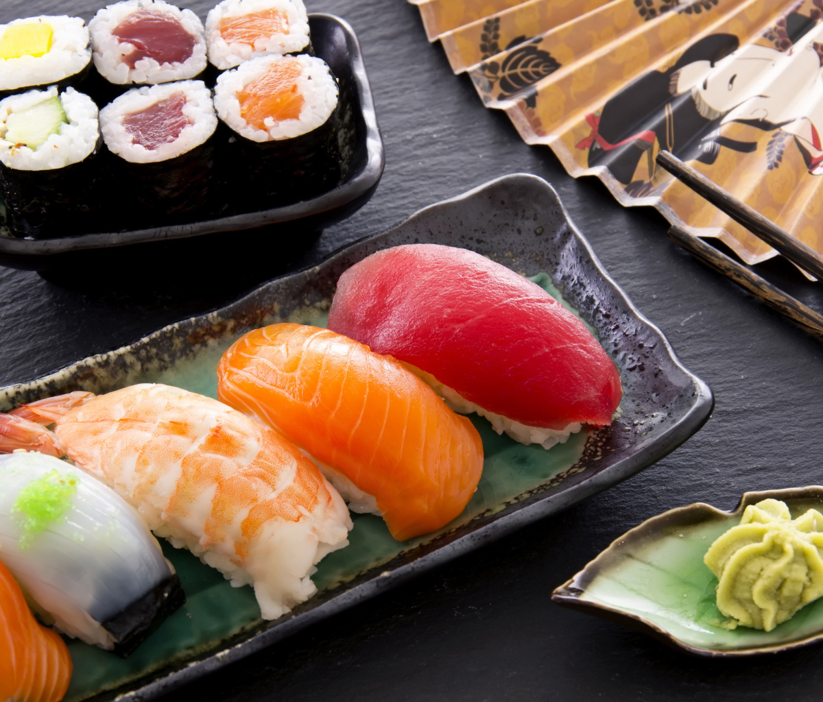Sushi with salmon, tuna and shrimp wallpaper 1200x1024
