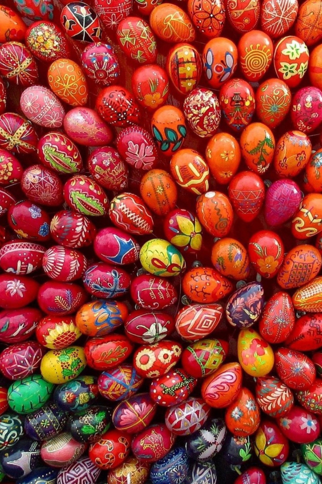 Das Decorated Easter Eggs Wallpaper 640x960