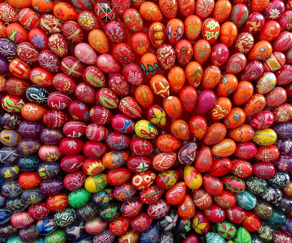 Das Decorated Easter Eggs Wallpaper 960x800