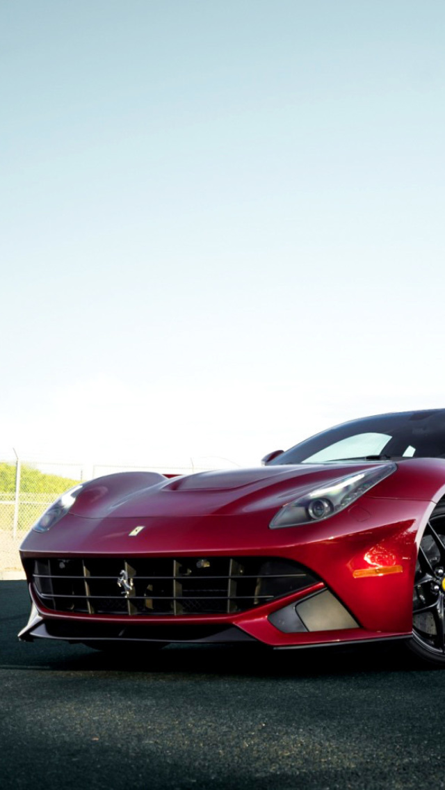 Ferrari F12 Red screenshot #1 640x1136