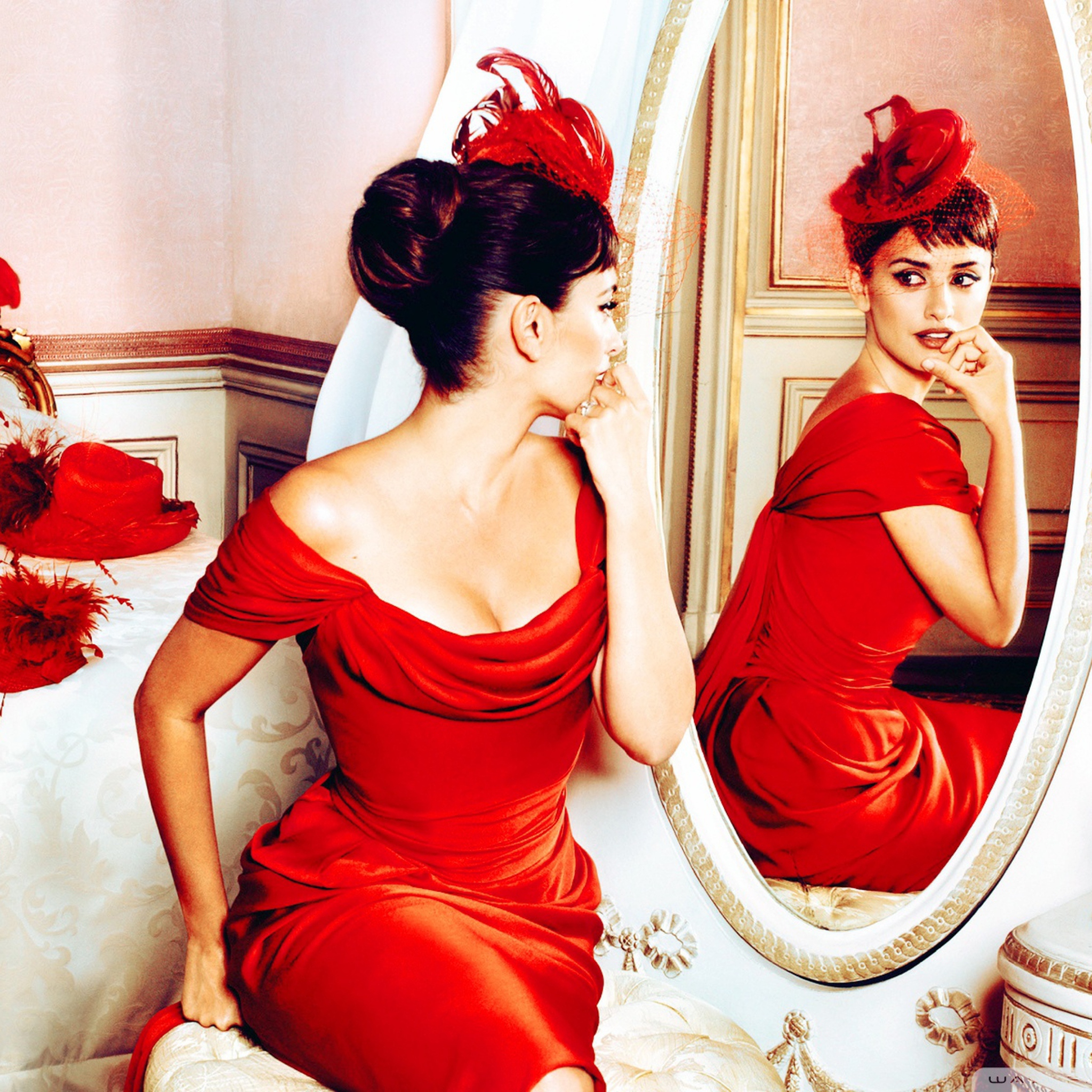 Screenshot №1 pro téma Penelope Cruz In Little Red Dress 2048x2048