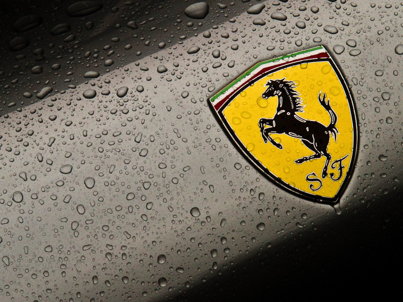 Das Ferrari Logo Image Wallpaper 1400x1050