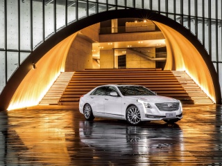 Cadillac CT6 on Auto Show wallpaper 320x240