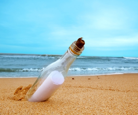 Обои Message In Bottle 480x400