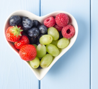 Love Fruit And Berries papel de parede para celular para iPad 2