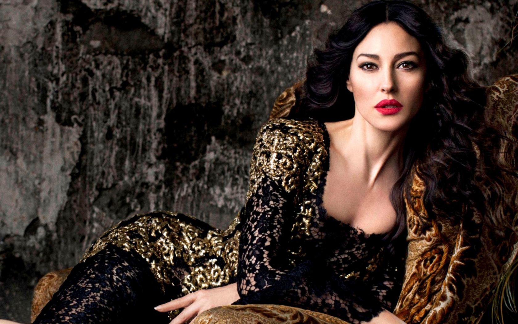 Fondo de pantalla Gorgeous Monica Bellucci 1680x1050