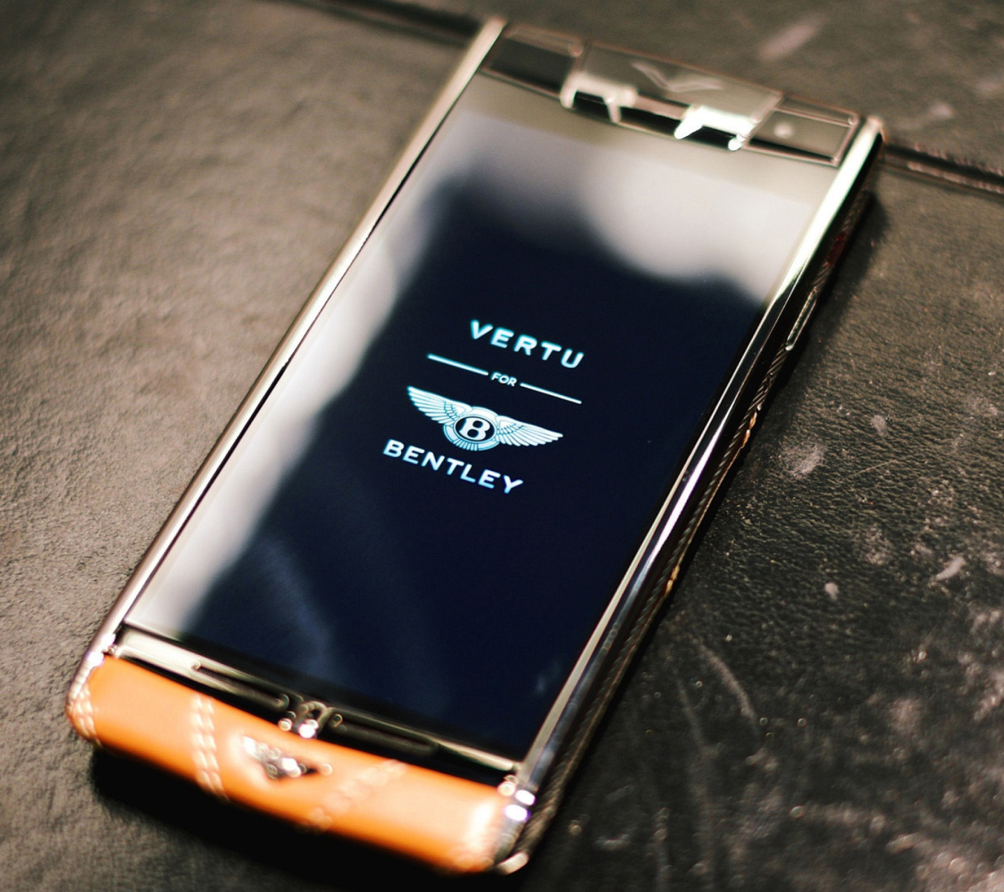 Fondo de pantalla Vertu Bentley 1440x1280