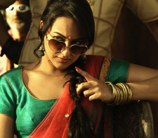 Sonakshi Sinha In Joker papel de parede para celular para iPad mini