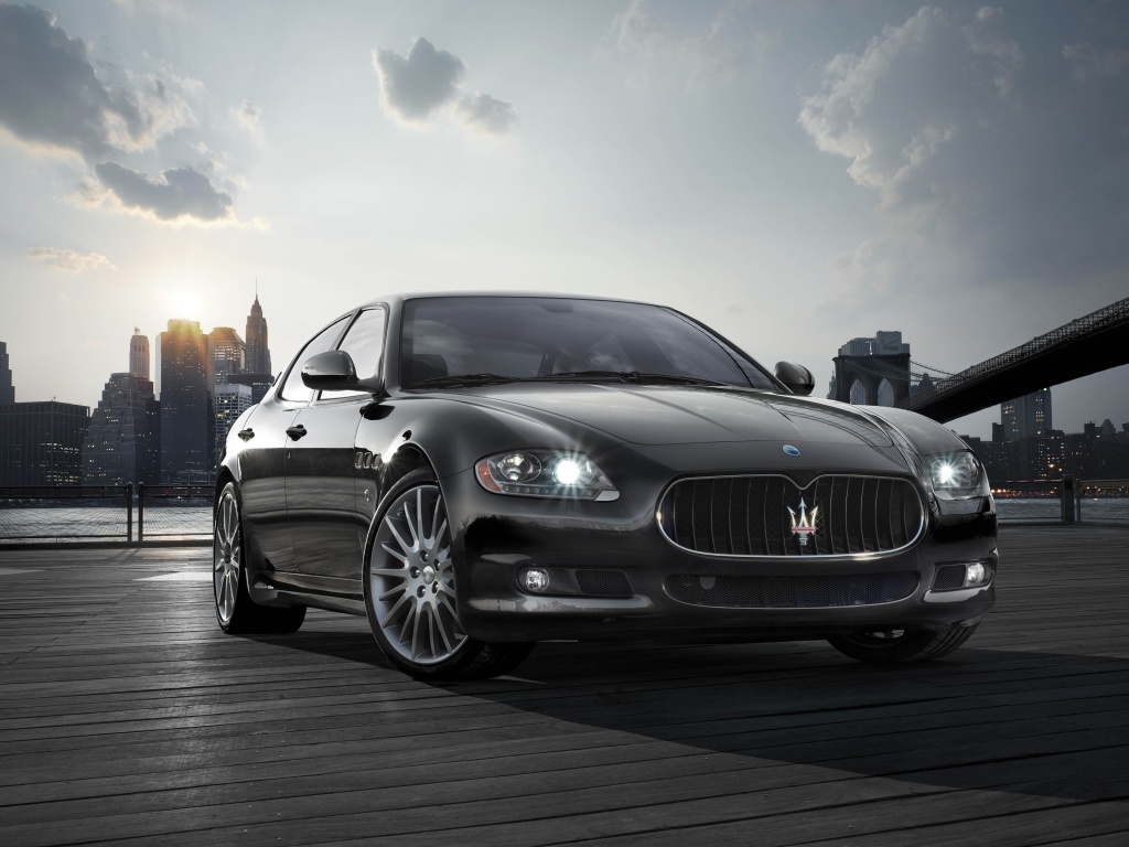 Maserati Quattroporte wallpaper 1024x768