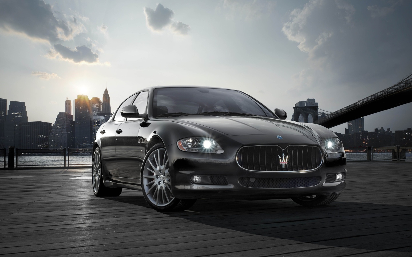 Fondo de pantalla Maserati Quattroporte 1440x900