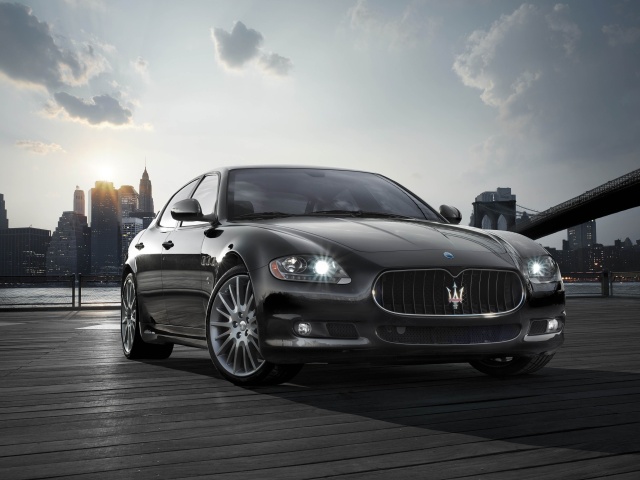 Sfondi Maserati Quattroporte 640x480