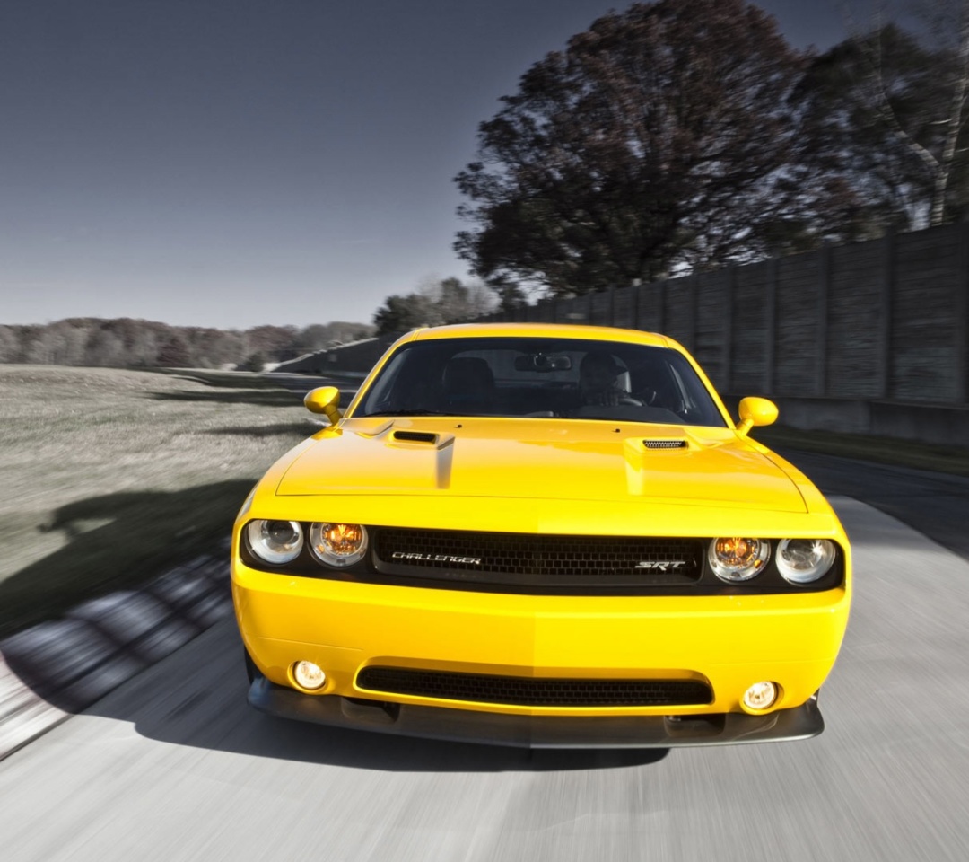 Dodge Challenger SRT8 392 screenshot #1 1080x960