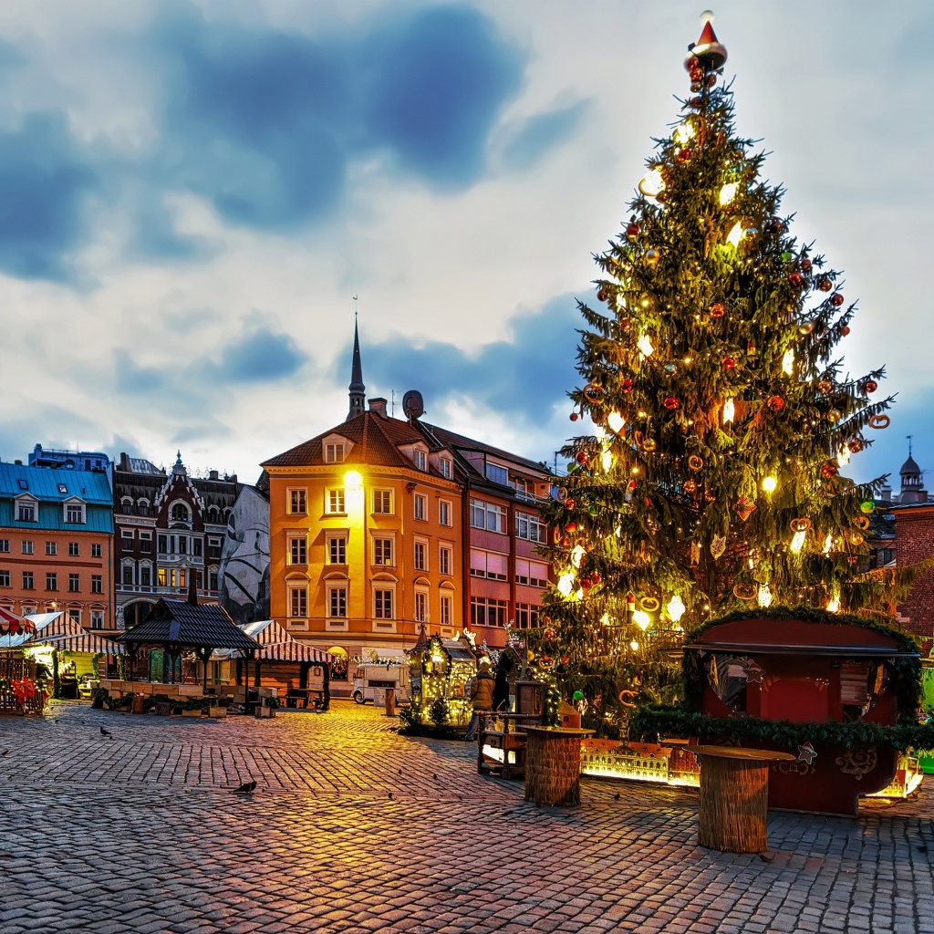 Riga Christmas Market wallpaper 1024x1024