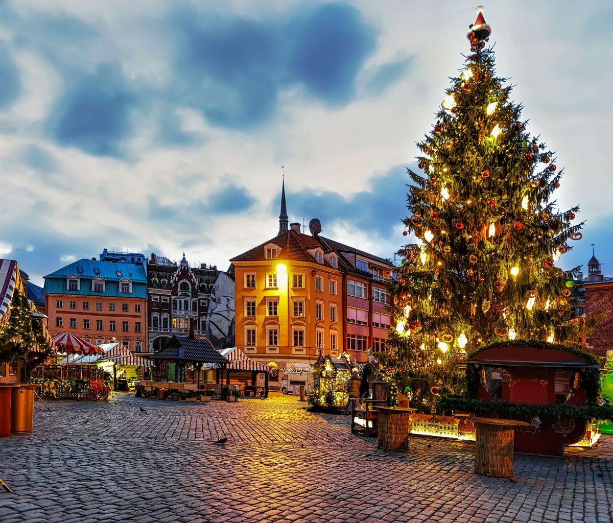 Das Riga Christmas Market Wallpaper 1200x1024