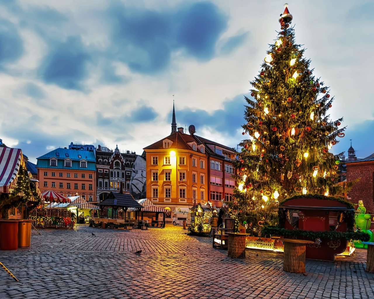 Fondo de pantalla Riga Christmas Market 1280x1024