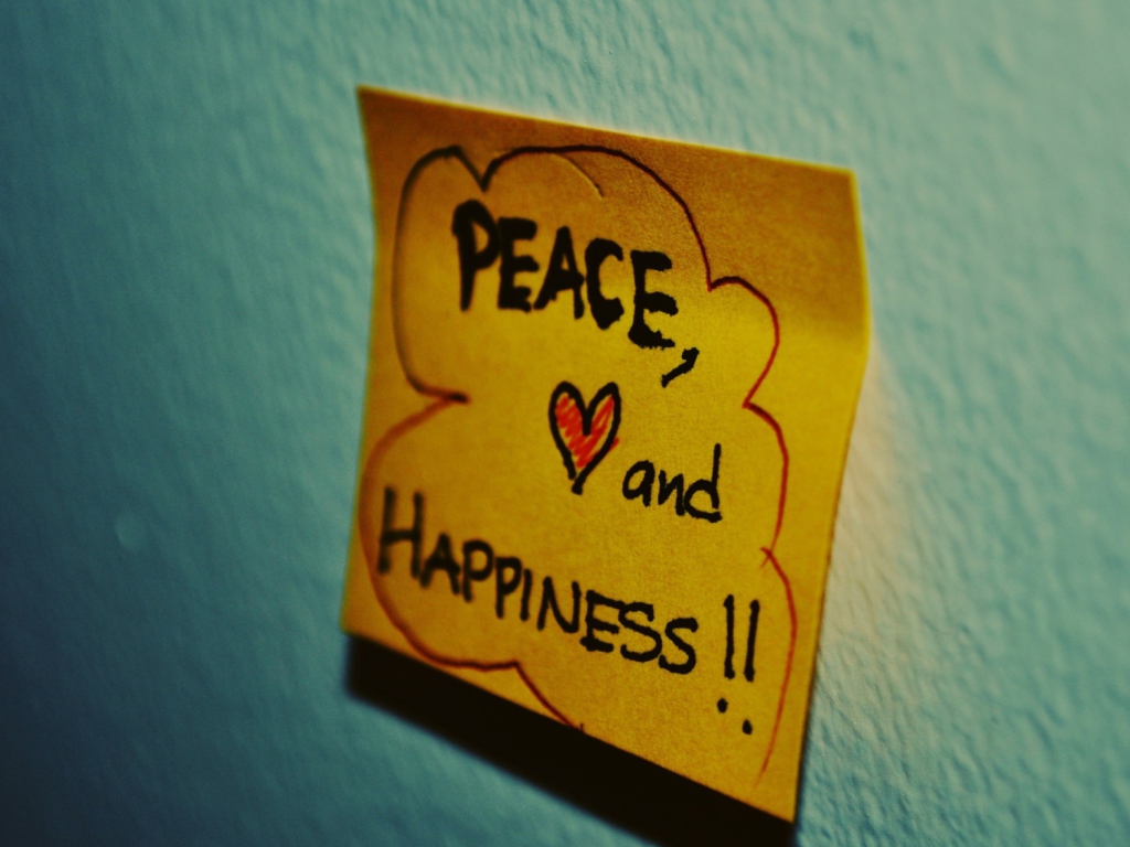 Обои Peace Love And Happiness 1024x768