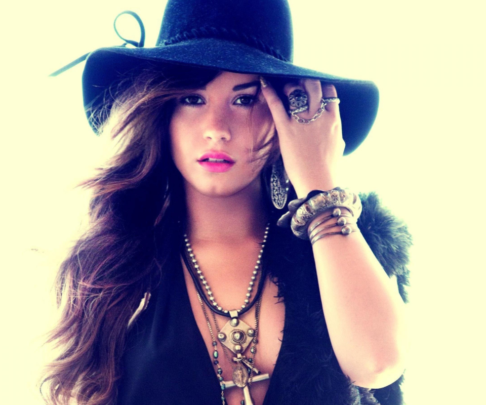 Screenshot №1 pro téma Demi Lovato 960x800