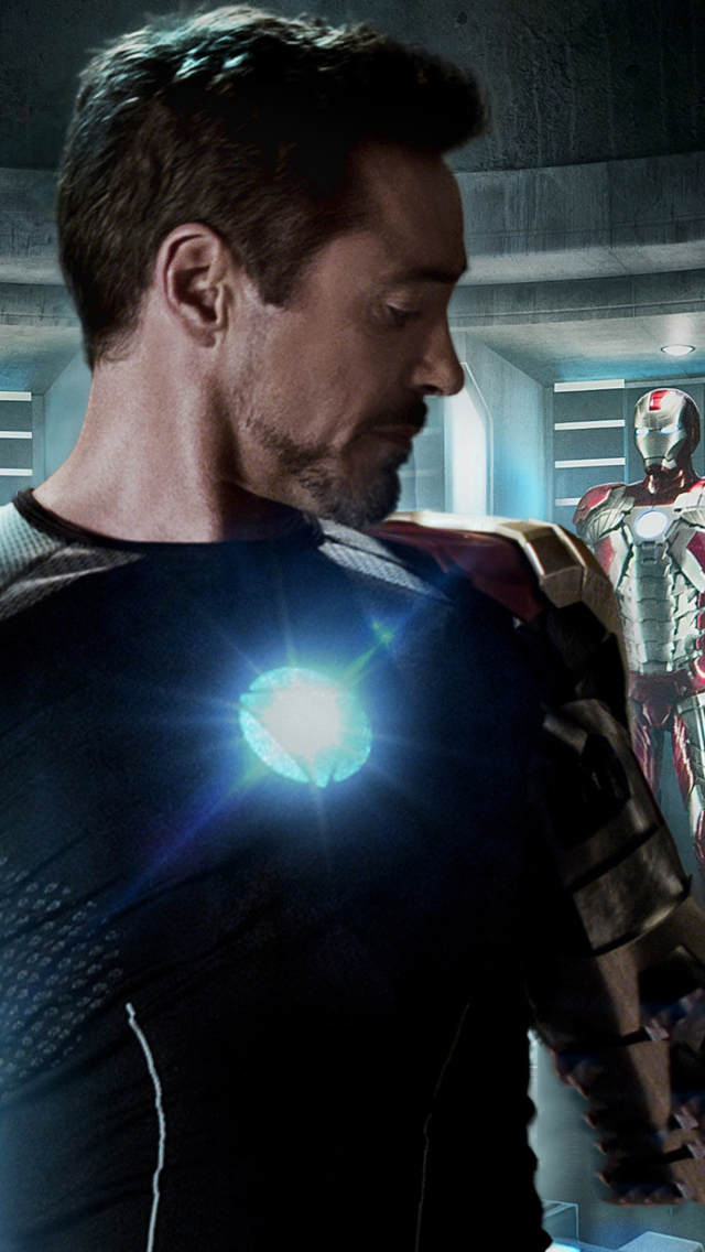 2013 Iron Man wallpaper 640x1136