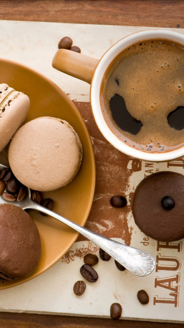 Обои Chocolate And Coffee Macarons 360x640