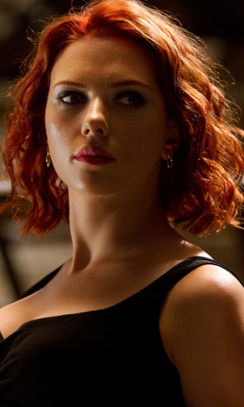 Das The Avengers - Scarlett Johansson Wallpaper 480x800