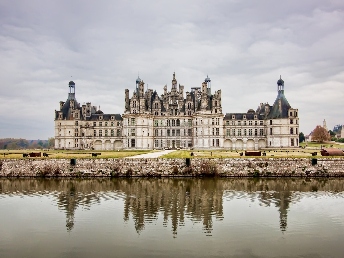Fondo de pantalla Chateau de Chambord French Renaissance Castle 1400x1050