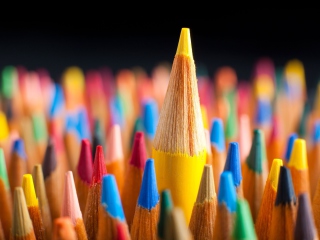 Das Colorful Pencils Wallpaper 320x240