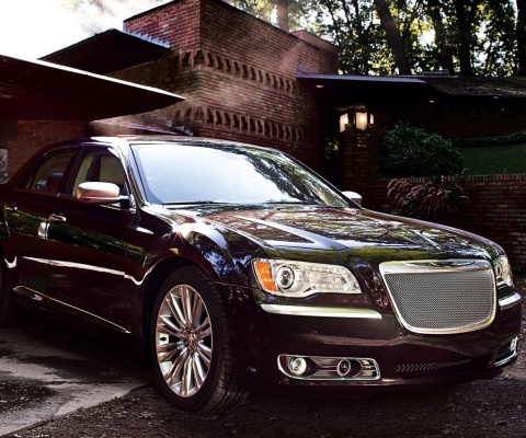 Screenshot №1 pro téma Chrysler 300 2012 480x400