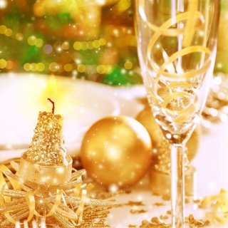 Gold Christmas Decorations Wallpaper for 128x128
