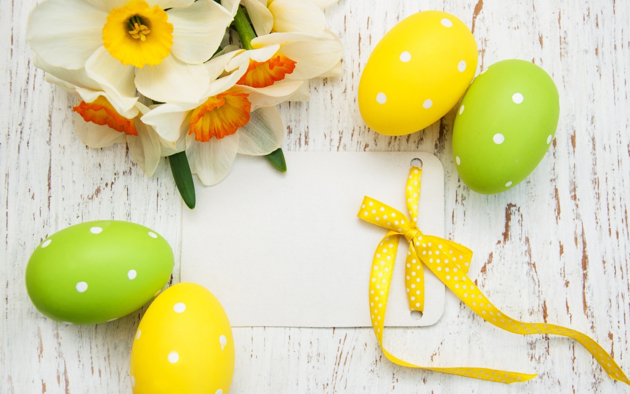 Обои Easter Yellow Eggs Nest 1280x800