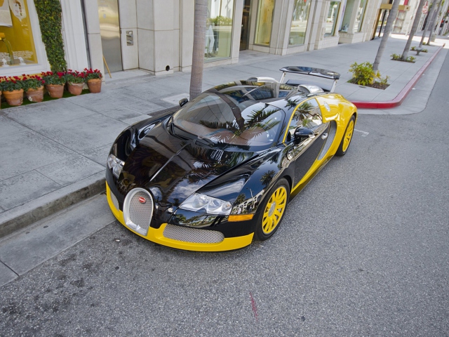 Bugatti Veyron screenshot #1 640x480