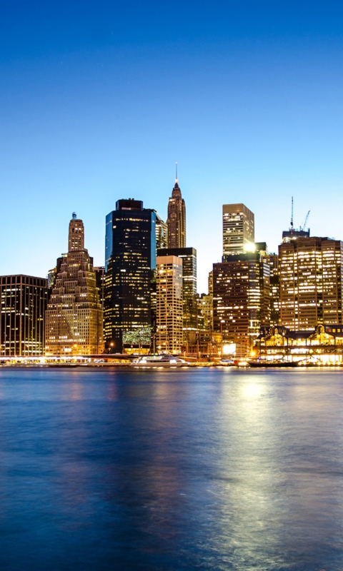 Das Manhattan Skyline Wallpaper 480x800