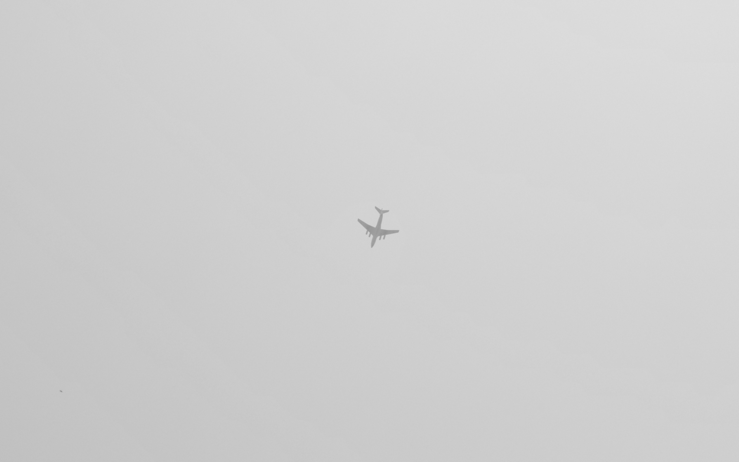 Airplane High In The Sky screenshot #1 2560x1600