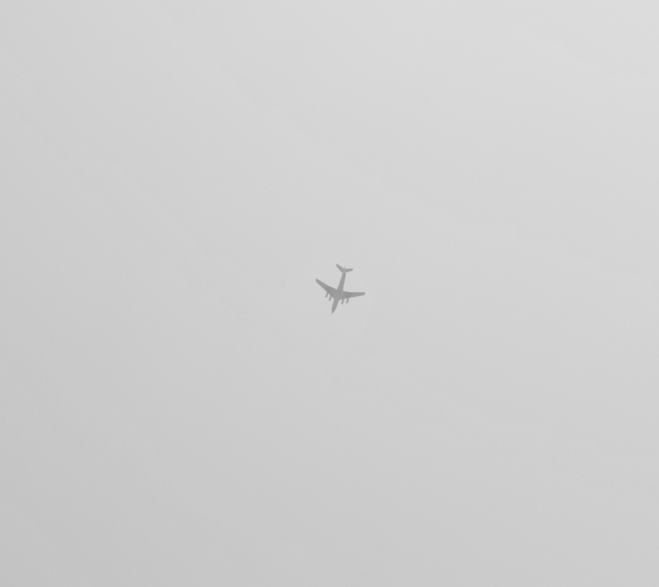 Screenshot №1 pro téma Airplane High In The Sky 960x854