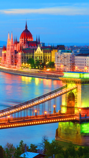 Budapest - Hungarian Parliament Building screenshot #1 360x640