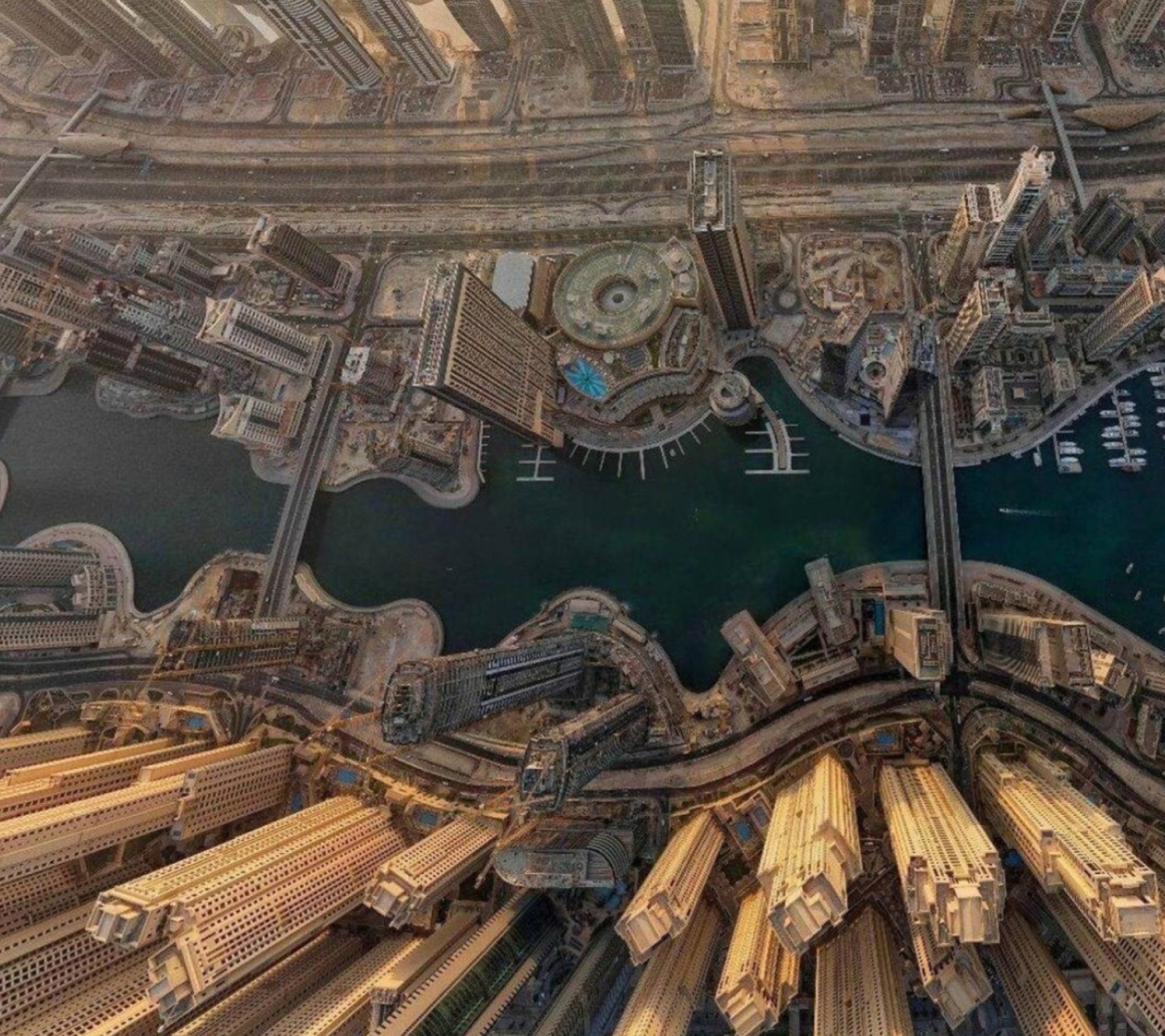 Fondo de pantalla Dubai 1440x1280