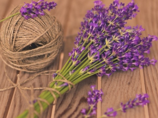 French Lavender Bouquet screenshot #1 320x240