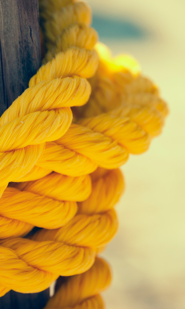 Das Yellow Rope Wallpaper 768x1280