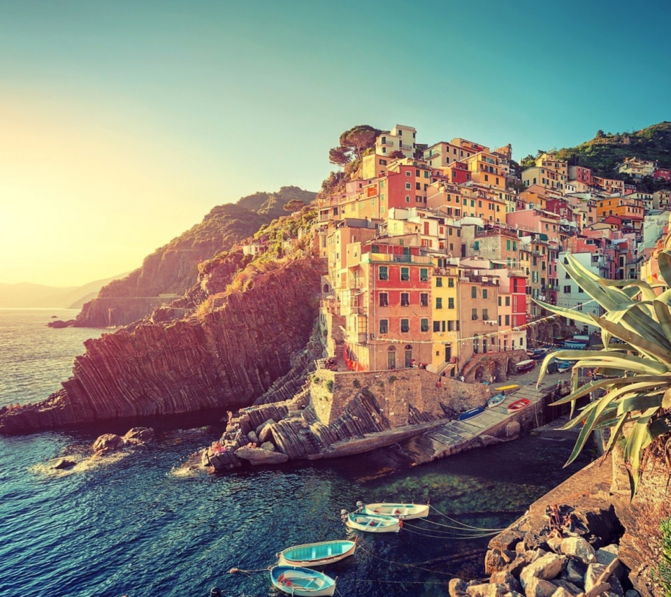 Riomaggiore Vacations wallpaper 960x854