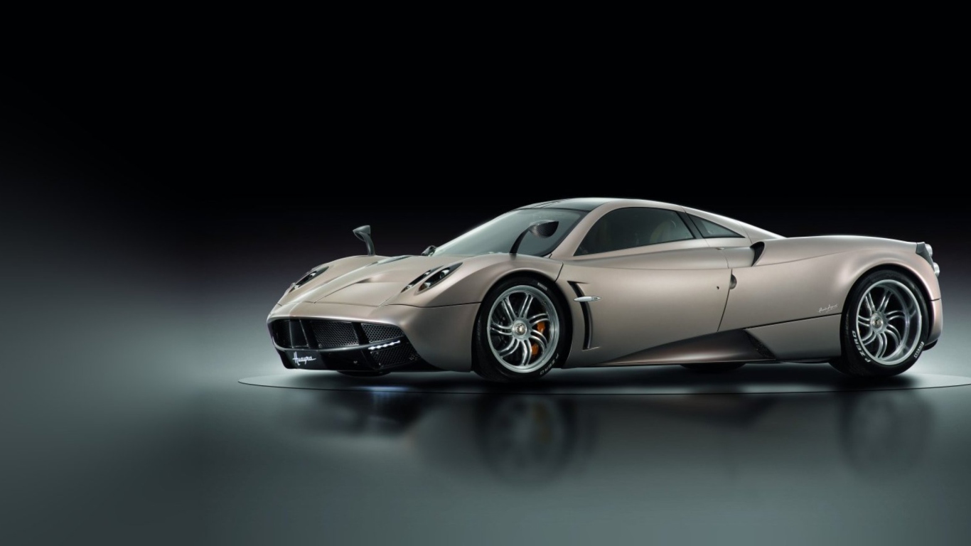 Screenshot №1 pro téma Pagani Huayra 1366x768