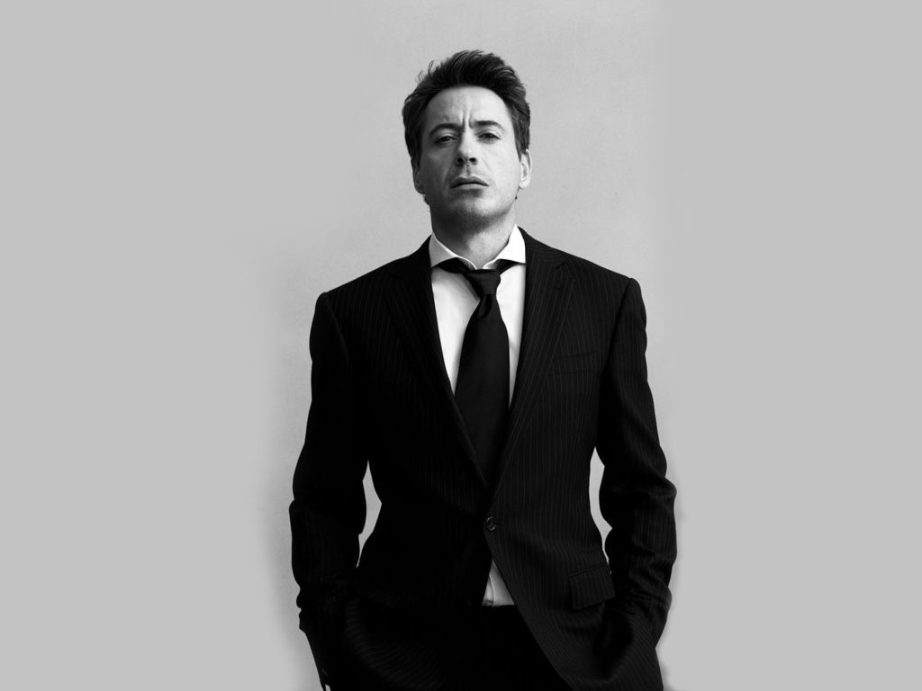 Das Robert Downey Junior Black Suit Wallpaper 1024x768