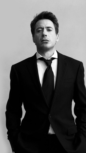 Das Robert Downey Junior Black Suit Wallpaper 360x640