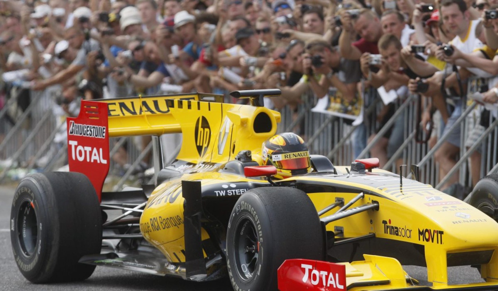 Screenshot №1 pro téma N-Gine Renault F1 Team Show, Robert Kubica 1024x600