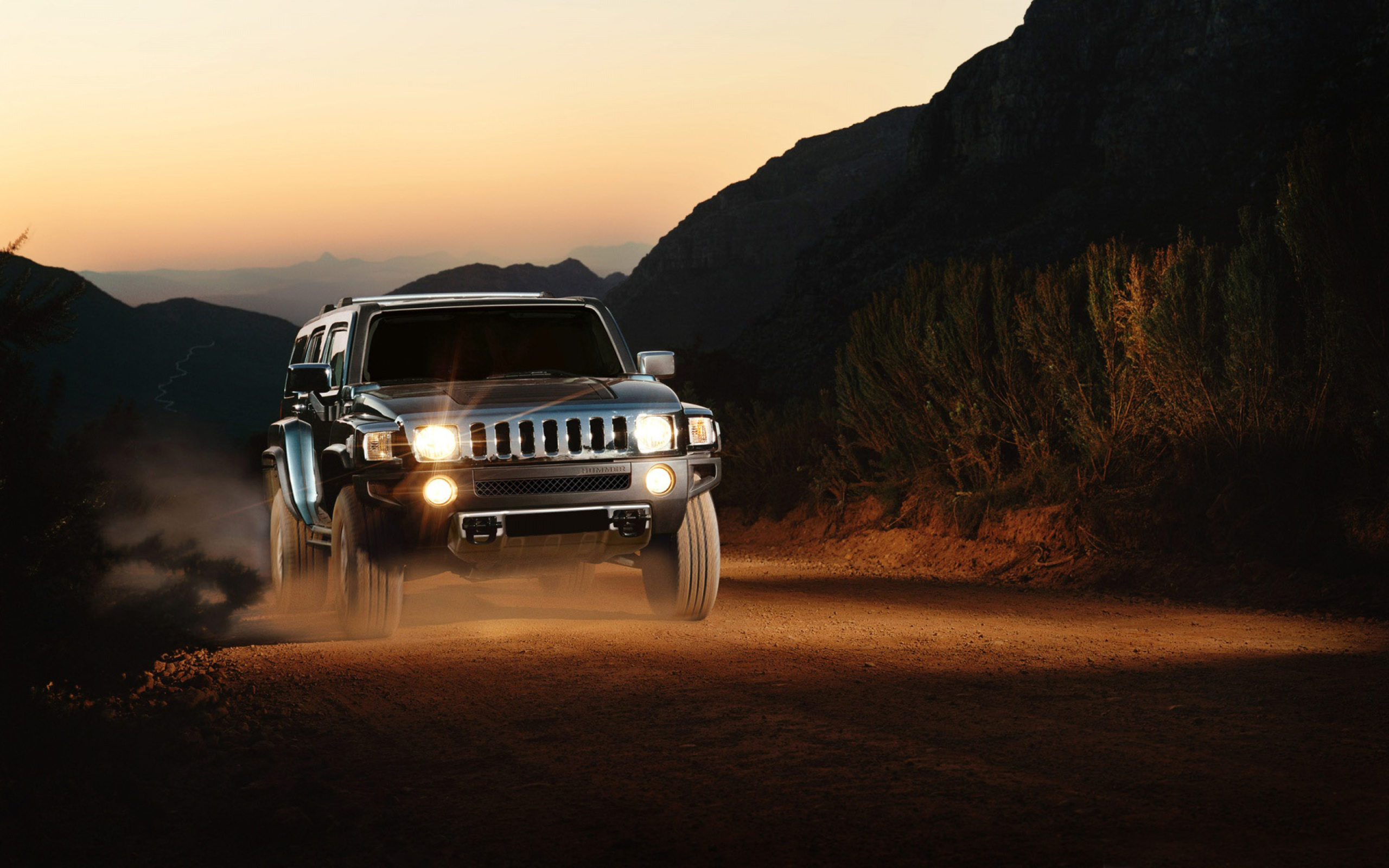 Das Hummer H3 Wallpaper 2560x1600