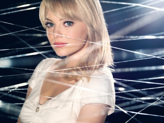 Fondo de pantalla Emma Stone As Gwen Stacy 320x240