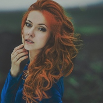 Обои Beautiful Redhead Girl 208x208