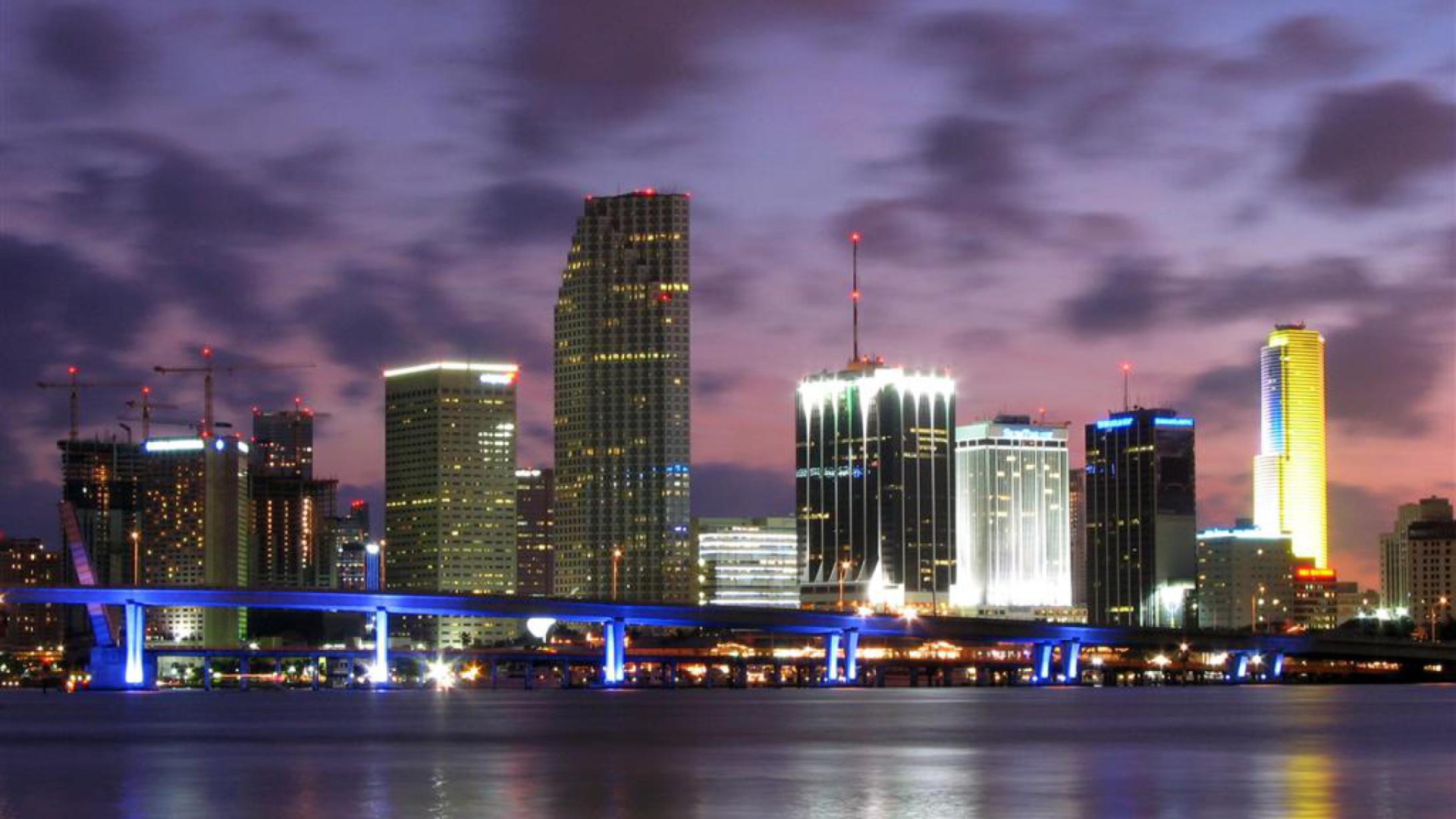Miami Skyline Dusk screenshot #1 1920x1080