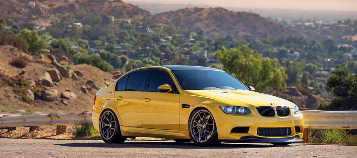 Das BMW M3 Wallpaper 720x320