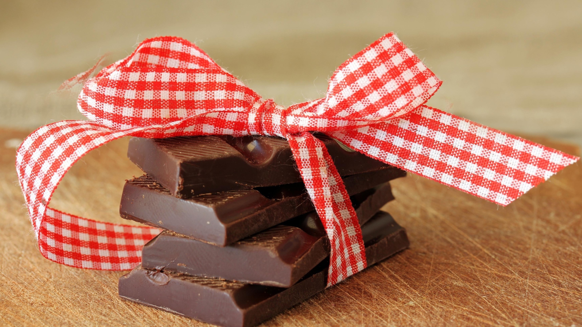 Das Chocolate And Red Bow Wallpaper 1920x1080